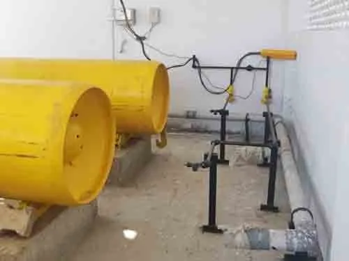 Gas chlorination, Agra, Uttar Pradesh: chlorine tonners and feed lines